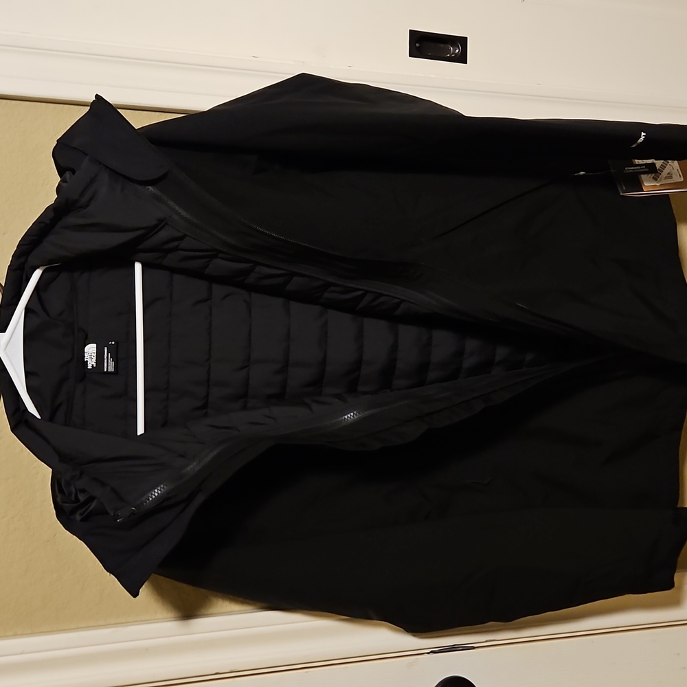 THE NORTH FACE Women's Carto Triclimate Jacket - Picture 9 of 11